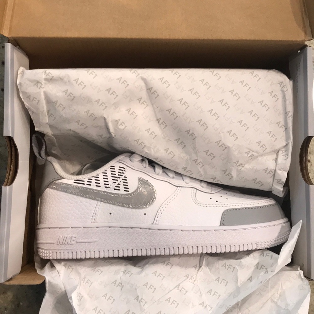 Nike kids airforce 1